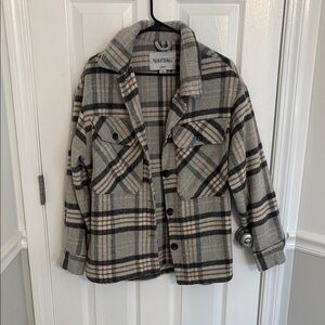 Gray Plaid Button-Up Shacket Shirt Jacket